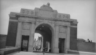 Western entrance to the menin Gate, Ypres.