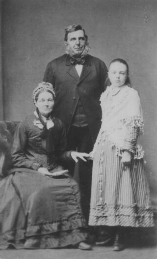 Margaret Lloyd George gyda'i rhieni