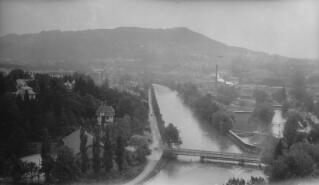View from a vantage point looking along the Aare with the Bern Archives building on the left.