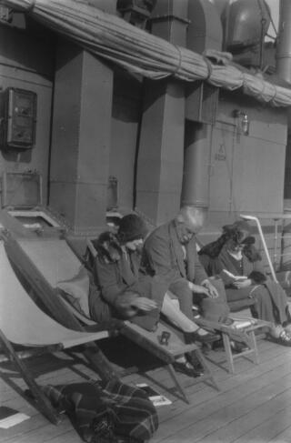 David, Margaret a Megan Lloyd George ar fwrdd llong