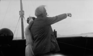 David a Megan Lloyd George ar bont llong